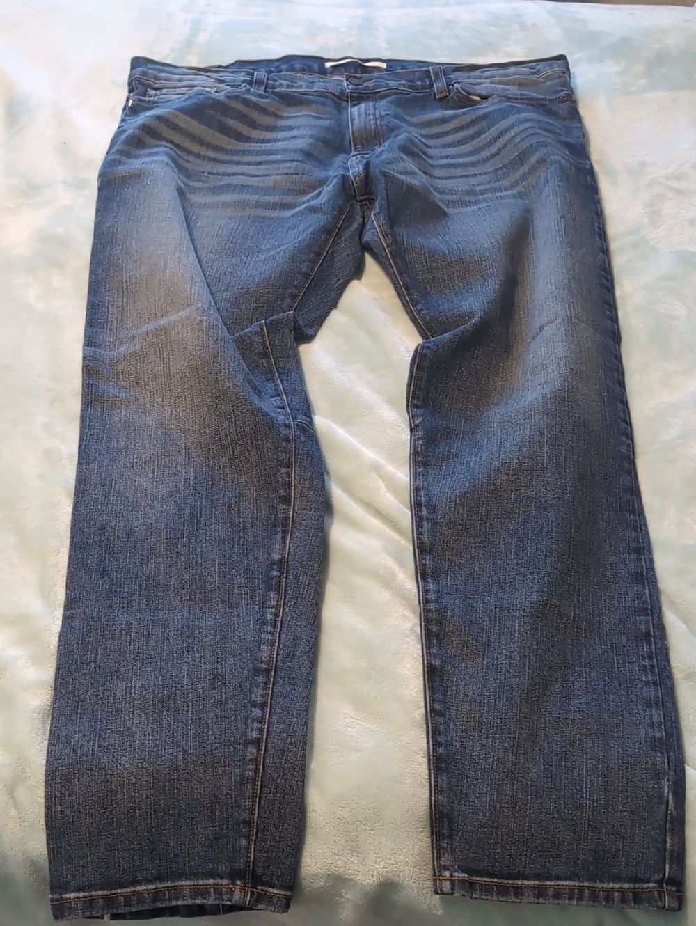 SMen's Straight Jeans  With Lighting Bolt On The Side-Deep Blue Denim